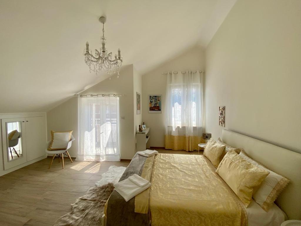 Casa Tra I Castelli San Martino Alfieri Exterior foto